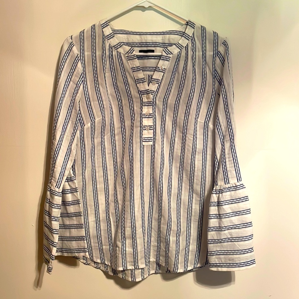Flounce Sleeve Linen Blouse